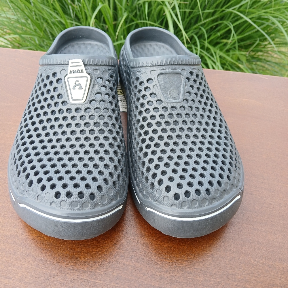 Gray Slip-On Clogs - Picture 6 of 9